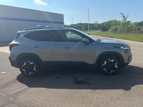 Steel Gray 2025 Kia Seltos EX