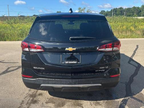 Mosaic Black Metallic 2024 Chevrolet Equinox LT