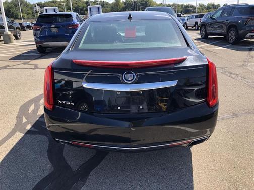 2013 Cadillac XTS Luxury