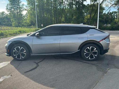 Steel Gray 2023 Kia EV6 Wind