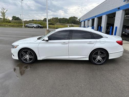 2022 Honda Accord Touring 2.0T