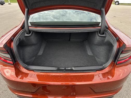 Sinamon Stick 2021 Dodge Charger SXT