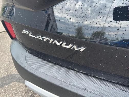 Agate Black Metallic 2025 Ford Escape Platinum