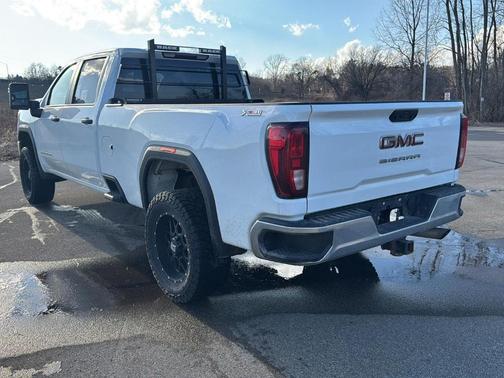 2023 GMC Sierra 2500 Pro