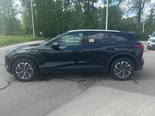 Black 2024 Chevrolet Blazer EV eAWD LT