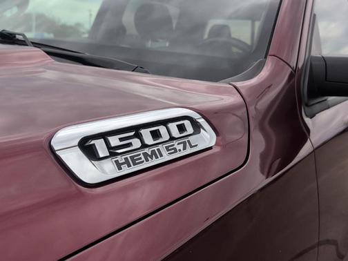 Delmonico Red Pearlcoat 2020 RAM 1500 Big Horn