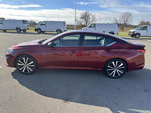 2020 Nissan Altima 2.5 SR