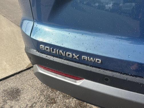 Lakeshore Blue Metallic 2026 Chevrolet Equinox LT