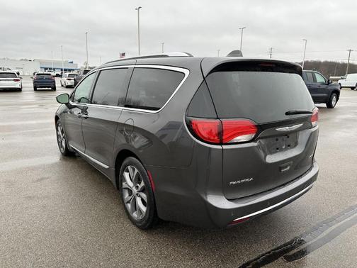 2019 Chrysler Pacifica Limited