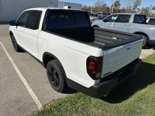 2026 Honda Ridgeline Black Edition