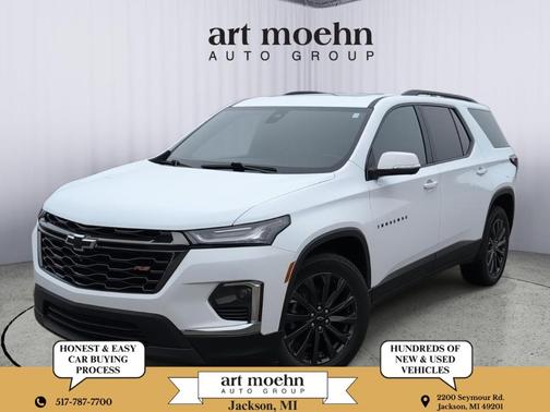 Summit White 2023 Chevrolet Traverse RS