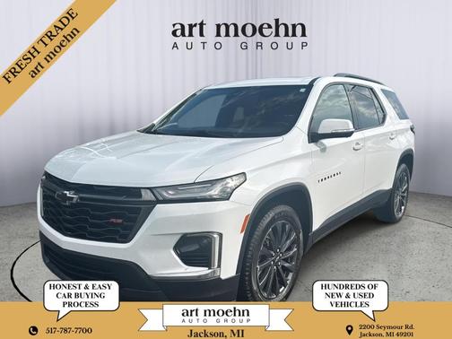 Summit White 2023 Chevrolet Traverse RS