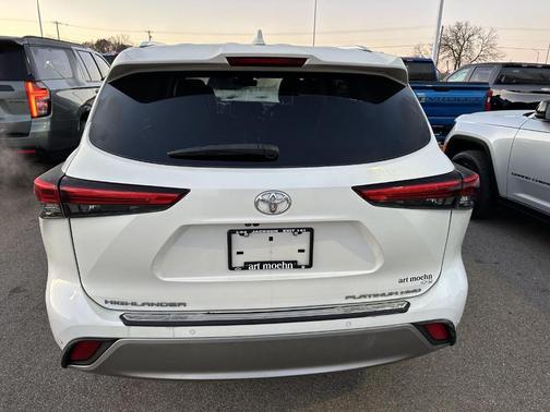 2020 Toyota Highlander Platinum
