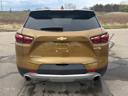 Sunlit Bronze Metallic 2019 Chevrolet Blazer 2LT