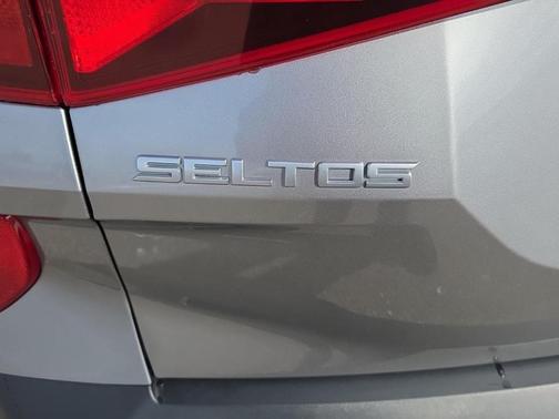 2023 Kia Seltos LX