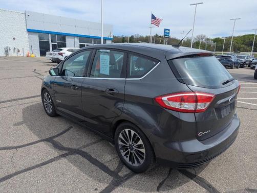 2017 Ford C-Max Hybrid Titanium