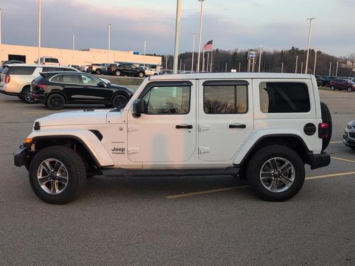 2019 Jeep Wrangler Unlimited Sahara