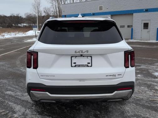 2024 Kia Sorento S