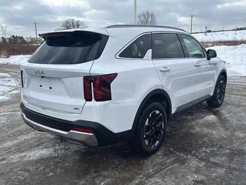 2024 Kia Sorento S