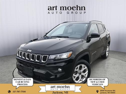 Diamond Black 2025 Jeep Compass Latitude