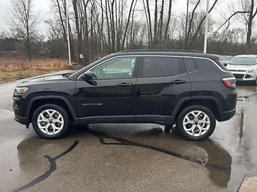 2025 Jeep Compass Latitude
