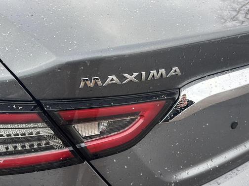 2022 Nissan Maxima Platinum