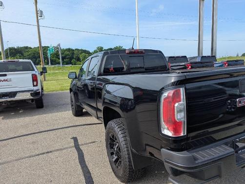 2016 GMC Canyon SLT
