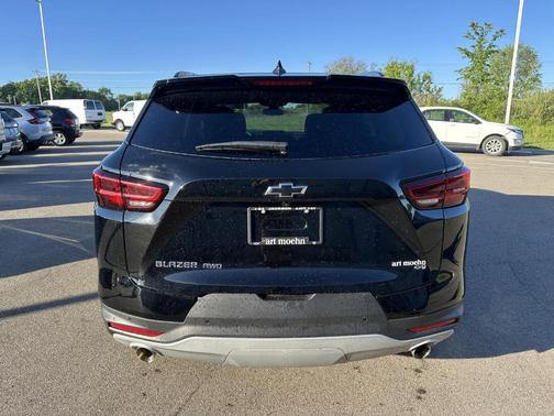 Black 2024 Chevrolet Blazer LT