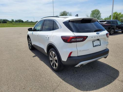 Star White 2024 Ford Escape Platinum