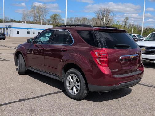 Siren Red Tintcoat 2017 Chevrolet Equinox LT