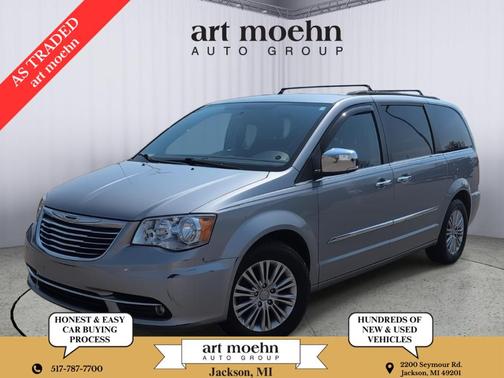 2015 Chrysler Town & Country Touring-L