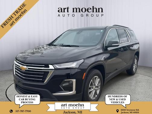 Mosaic Black Metallic 2023 Chevrolet Traverse LT Cloth