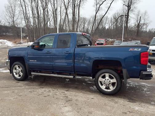 2017 Chevrolet Silverado 2500 LT