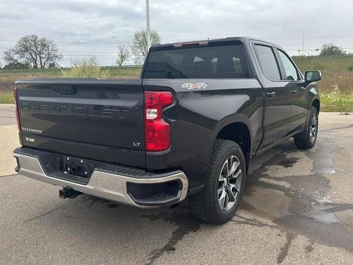 Dark Ash Metallic 2024 Chevrolet Silverado 1500 LT