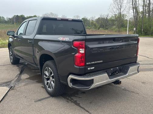 Dark Ash Metallic 2024 Chevrolet Silverado 1500 LT