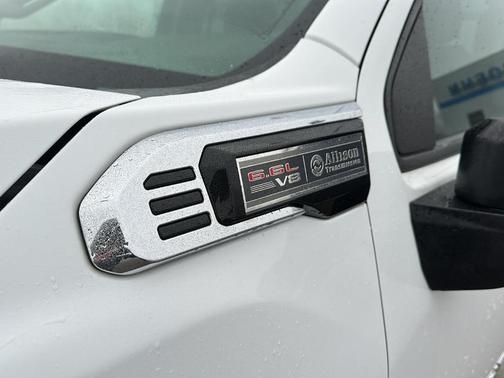 2024 GMC Sierra 2500 Pro