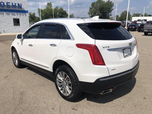 2017 Cadillac XT5 Luxury