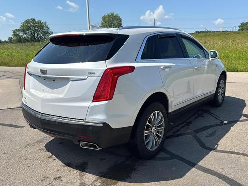 2017 Cadillac XT5 Luxury