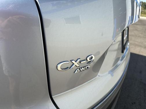 2023 Mazda CX-9 Touring