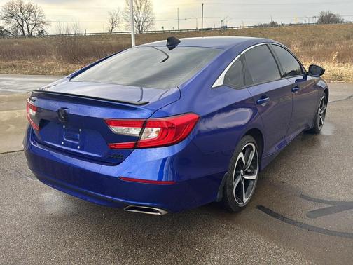 Still Night Pearl 2022 Honda Accord Sport 2.0T