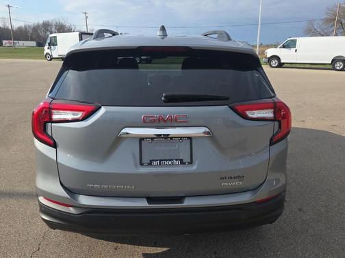 Sterling 2023 GMC Terrain SLE