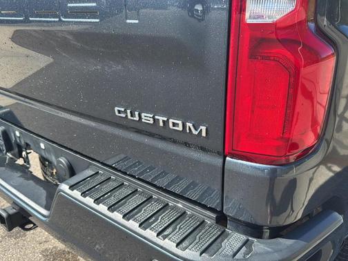 Metallic 2019 Chevrolet Silverado 1500 Custom