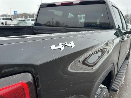 2023 GMC Sierra 1500 Pro