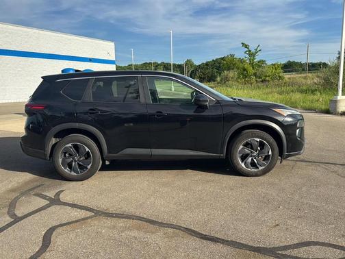 Super Black 2024 Nissan Rogue SV