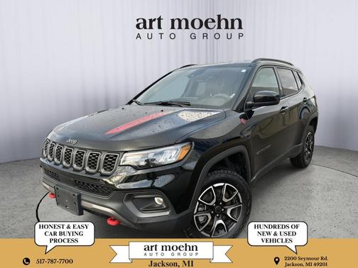Diamond Black 2025 Jeep Compass Trailhawk