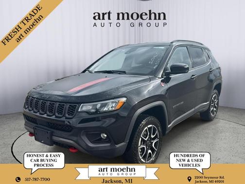 Diamond Black 2025 Jeep Compass Trailhawk