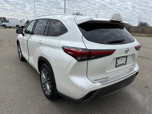 2020 Toyota Highlander Platinum