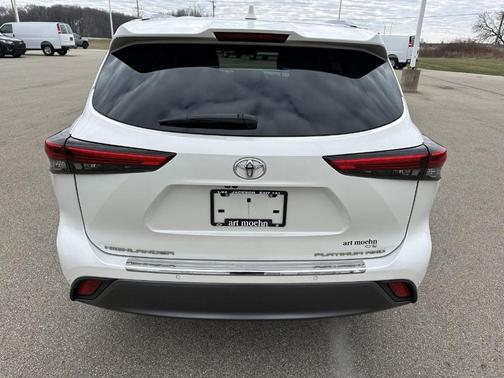 2020 Toyota Highlander Platinum
