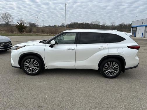 2020 Toyota Highlander Platinum