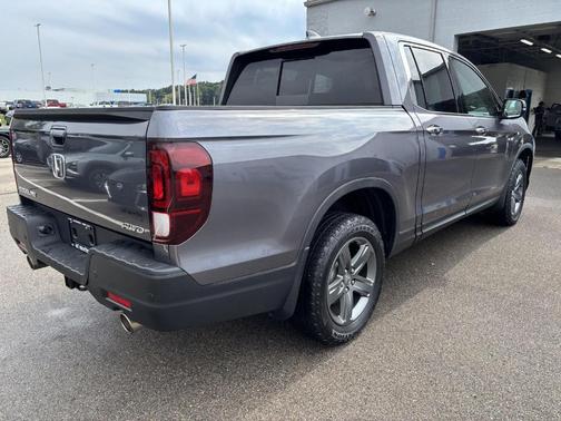 Modern Steel Metallic 2022 Honda Ridgeline RTL-E